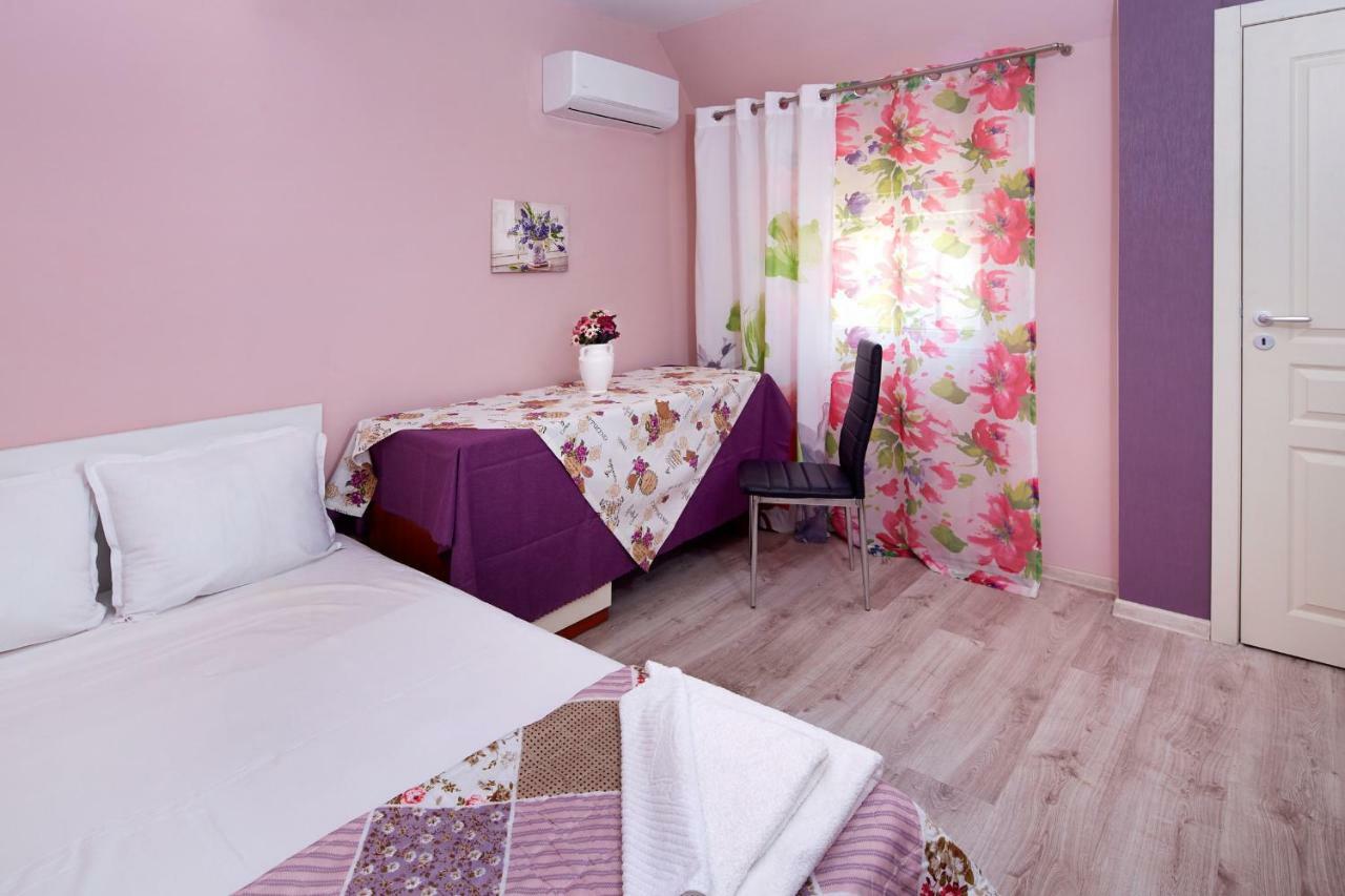 Feniks Apartments Несебър Екстериор снимка