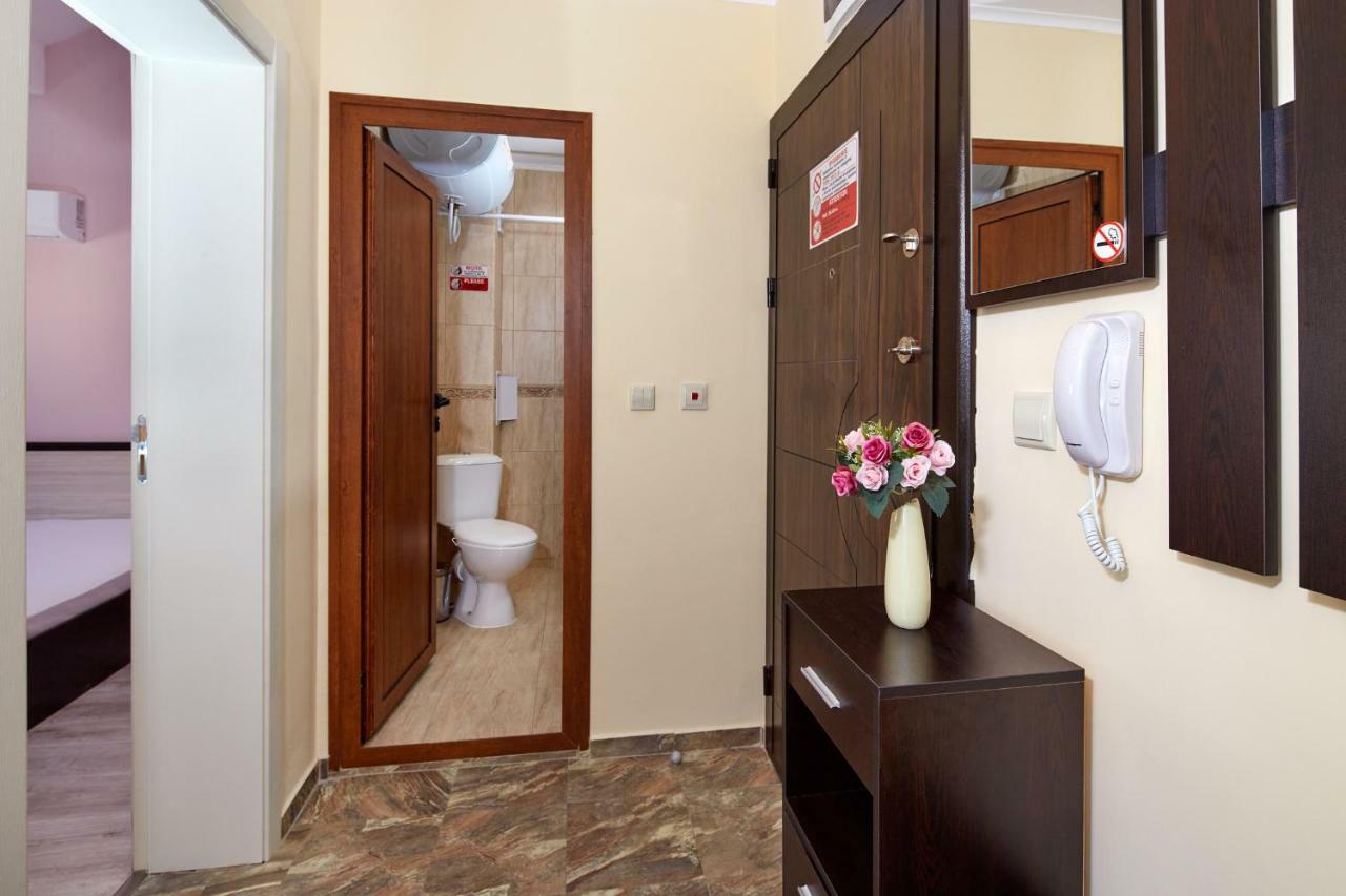 Feniks Apartments Несебър Екстериор снимка
